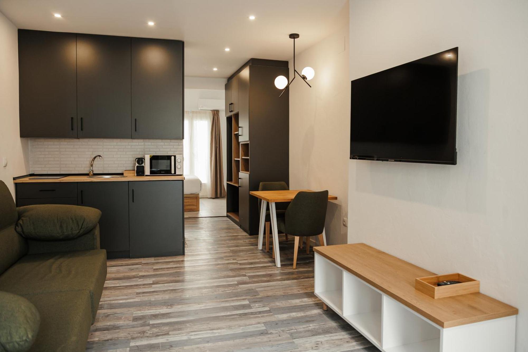 חרז Astuto 21 Suites - Adults Only מראה חיצוני תמונה