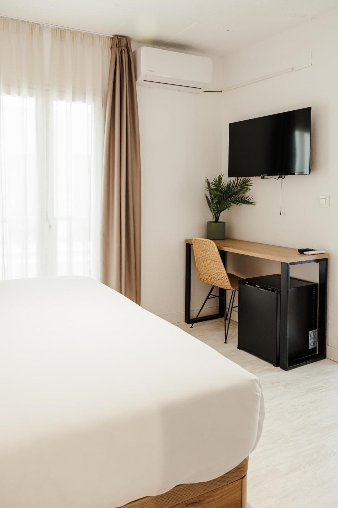 חרז Astuto 21 Suites - Adults Only מראה חיצוני תמונה